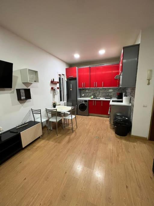 Apartamento En El Centro De Madrid - Atocha Exterior photo